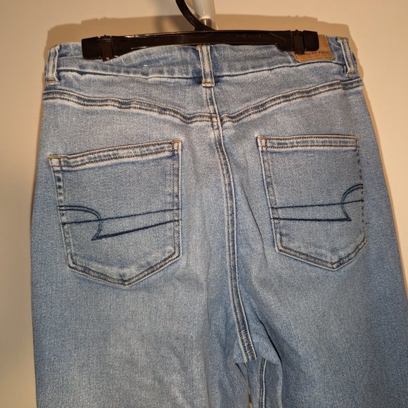 American Eagle jeans relaxed fit high waist size 10 - Picture 3 of 6